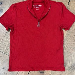 Hollister shirt with zipper